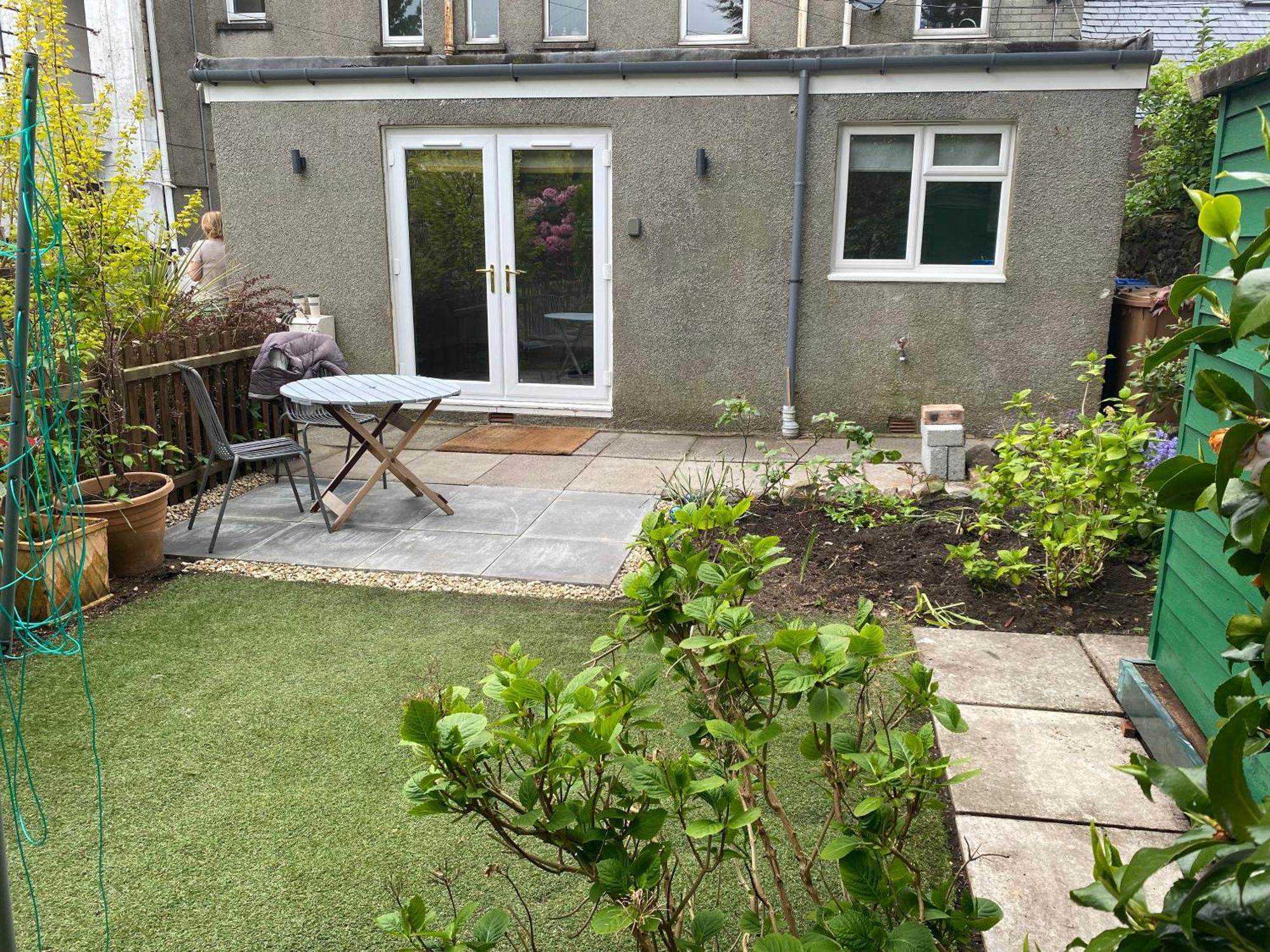 Garden Flat * Largs